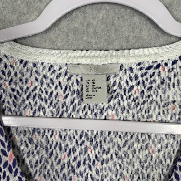 H&M Cardigan Sweater XS Blue Pink Leaf Print Cotton‎ Modal Soft Girl Coquette - Picture 5 of 10